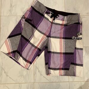 Volcom Men's Bold Purple Checkered Board Shorts. EUC!